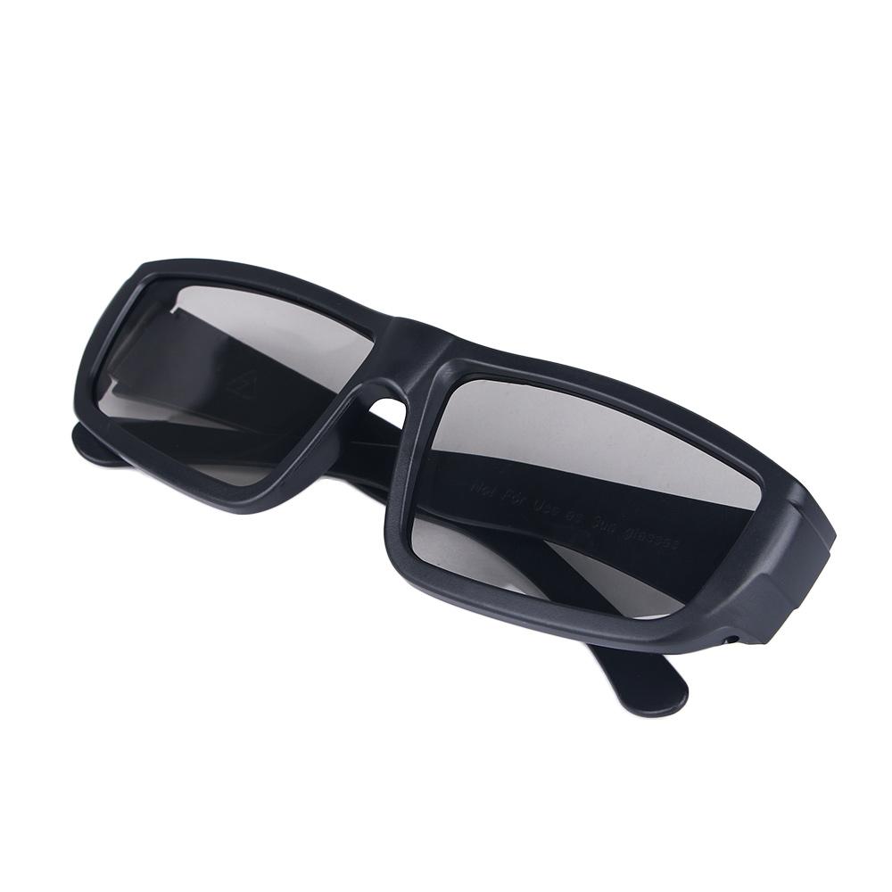 Home Cinema Glasses - تلفزيون سلبي ثلاثي الأبعاد لعبة DVD