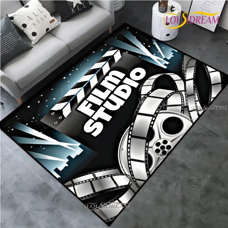 سجادة سينما عتيقة بتصميم لوحة  - مراجعة Home Cinema Night وسعره